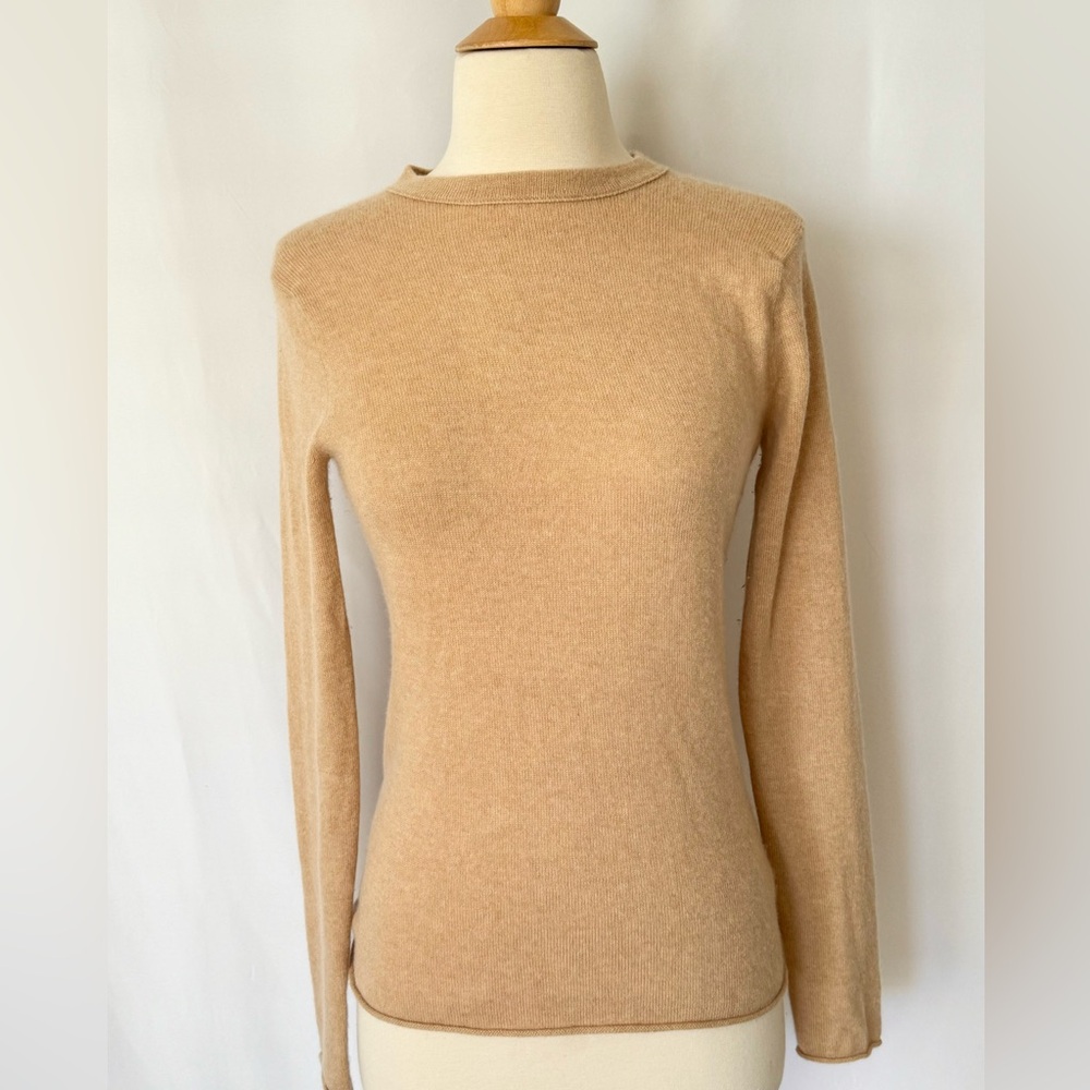J Crew - Long sleeve Tee 100% Cashmere beige Sweater Size S